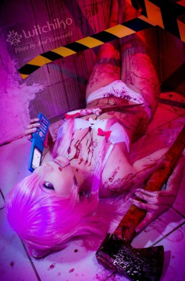 Резня в неоново-розовом цвете: удивительный косплей Юно Гасаи