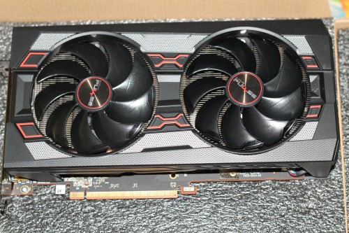 Sapphire Nitro RX 5700 - красный ракетный ускоритель в мир QHD Sapphire Nitro RX 5700 - красный ракетный ускоритель в мир QHD