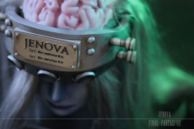 Здесь персонаж из Final Fantasy VII представлен героем, а не злодеем