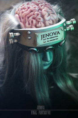 Здесь персонаж из Final Fantasy VII представлен героем, а не злодеем