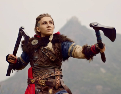 Лучший косплей Эйвор Варинсдоттер из Assassin’s Creed Valhalla Лучший косплей Эйвор Варинсдоттер из Assassin’s Creed Valhalla