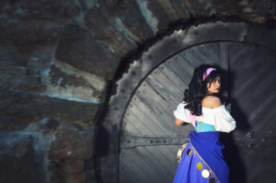 Косплей прекрасной диснеевской цыганки – Эсмеральды