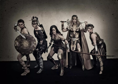 Наряд чудо-женщины для журнала Vanity Fair