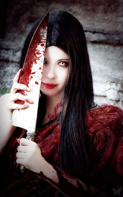 Потрясающе-ужасающий косплей Fleshmaiden из игры Alice: Madness Returns