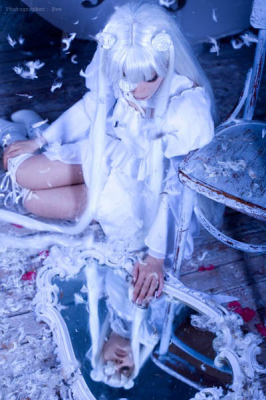 Прекрасный косплей Киракишо – живой куклы из аниме Rozen Maiden