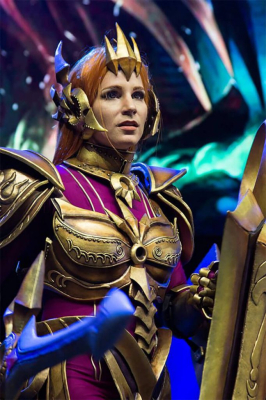 Косплей на LOL — ослепительный, как рассвет