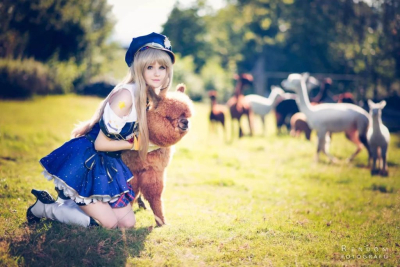 Потрясающее косплей-шоу, доступное только по приглашениям