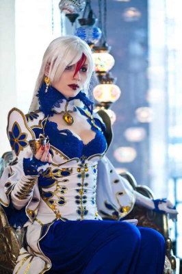 Маркиза Киевская: косплей Астароше Асран