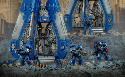 Games Workshop показала новые десантные капсулы для настольной игры Warhammer 40,000 Games Workshop показала новые десантные капсулы для настольной игры Warhammer 40,000