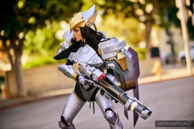 Косплей Overwatch все еще впечатляет