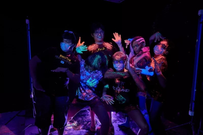 Светящийся в темноте косплей