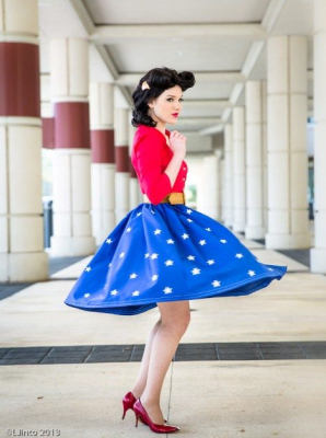 Шаг назад во времени с потрясающим косплеем Чудо-Женщины