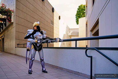 Косплей Overwatch все еще впечатляет