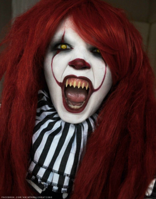 Лучший женский косплей Пеннивайза из «Оно»