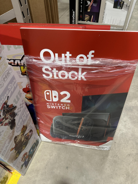 
                Nintendo предусмотрительно разослала торговым сетям надпись «Распродано» для Switch 2
            
