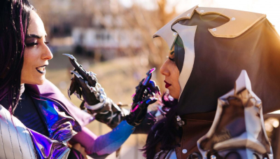 Когда актер озвучки воссоздаёт своего персонажа из Overwatch