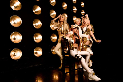 K/DA Kinda — «Самое популярное в мире музыкальное видео Tryhard Cosplay»