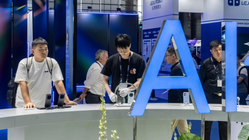 Китайский ИИ Kimi K2 оказался мощнее ChatGPT в программировании и почти ничего не стоит Китайский ИИ Kimi K2 оказался мощнее ChatGPT в программировании и почти ничего не стоит