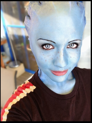 Косплей гуманоида Азари из Mass Effect Косплей гуманоида Азари из Mass Effect