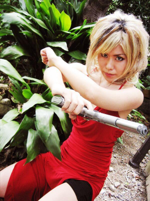 Косплей на Resident Evil: множество лиц Ады Вонг