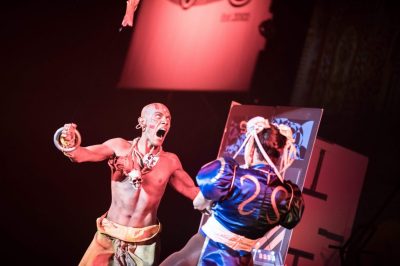 Близкий взгляд на косплей из Мексики на Street Fighter