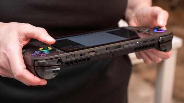 
                Президент Xbox попыталась объяснить высокую стоимость ROG Ally и Ally X
            