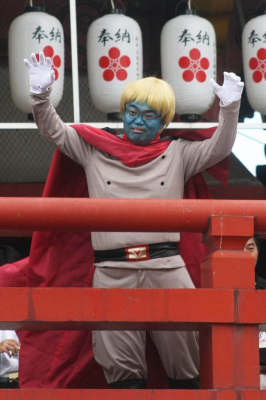 Японские политики косплеют аниме персонажей