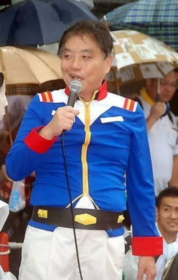 Японские политики косплеют аниме персонажей