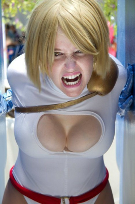 Лучшее из косплея: Пауэр Герл