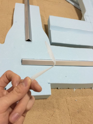 Костюм создать легко, в отличии от реквезита…