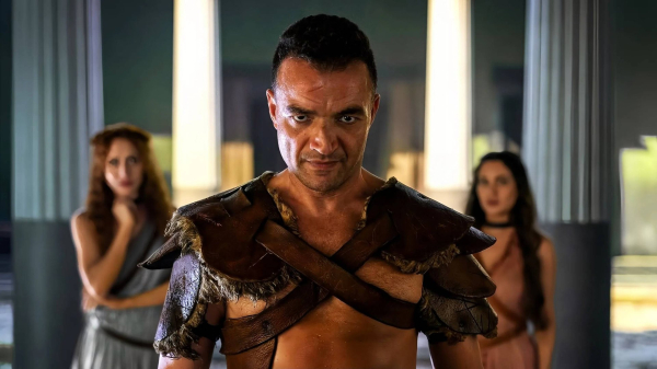 
                    Что посмотреть в декабре: лучшие фильмы, сериалы и аниме месяца
                