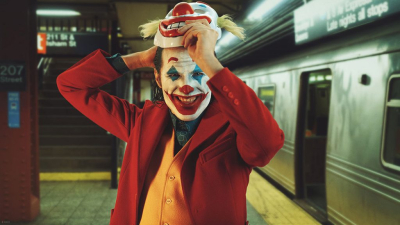 Косплей улыбающегося Джокера