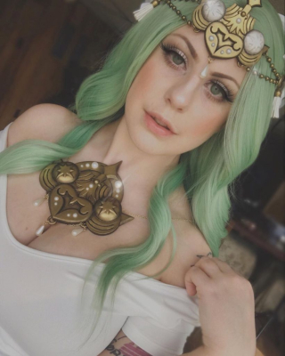 10 потрясающих нарядов Реи из Fire Emblem Three Houses