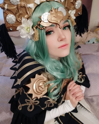 10 потрясающих нарядов Реи из Fire Emblem Three Houses