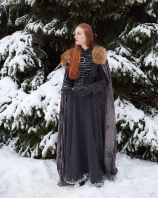 В Винтерфелле всегда должны быть два Старка!