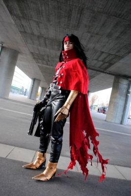 Лучший косплей Винсента Валентайна из Final Fantasy 7