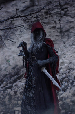 Eww, косплей на Bloodborne Eww, косплей на Bloodborne